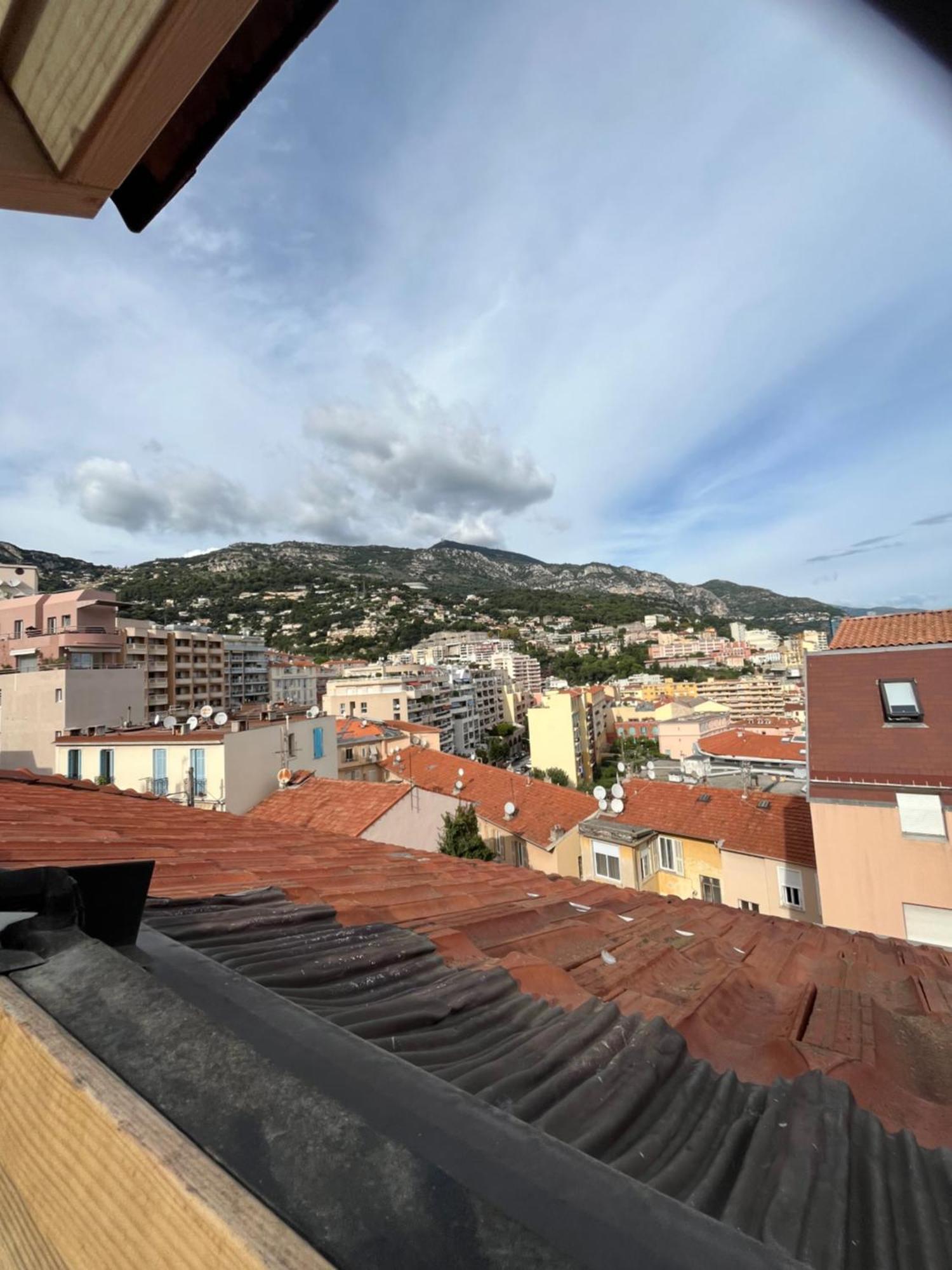 דירות בוסוליי Duplex A La Frontiere De Monaco מראה חיצוני תמונה